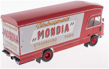 Berliet GBK6 Transport Mondia Carrosserie Berliet Trucks Collection 1:43 Magazine Model (view 3)