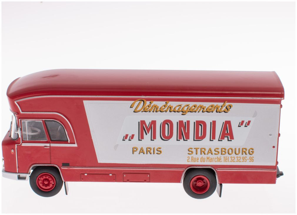 Berliet GBK6 Transport Mondia Carrosserie Berliet Trucks Collection 1:43 Magazine Model (view 4)