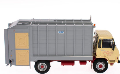 Berliet GC190BN -SEMAT- Lyon Refuse Truck Benne a ordures -Berliet Trucks Collection 1:43 – diecast model (view 5)