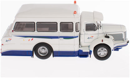 Berliet TLR 10R Depanneuse 'Artis' Berliet Trucks Collection 1:43 – diecast model (view 4)