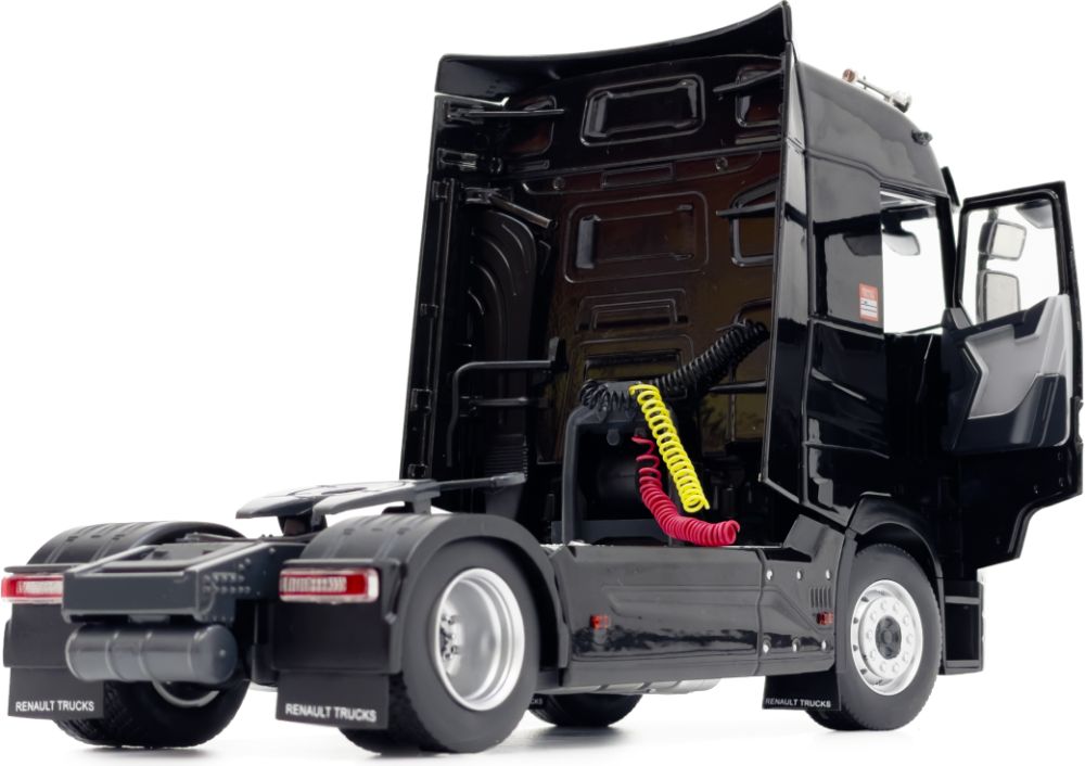 Available to Order – Renault T-Series 4x2 Black 1:32 (MAR 2205-02)