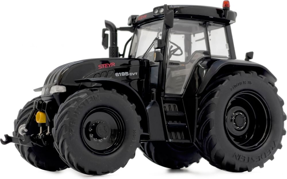 Available to Order – Steyr CVT 6195 Black (Limited Edition 333 pcs) 1:32 (MAR 2222)