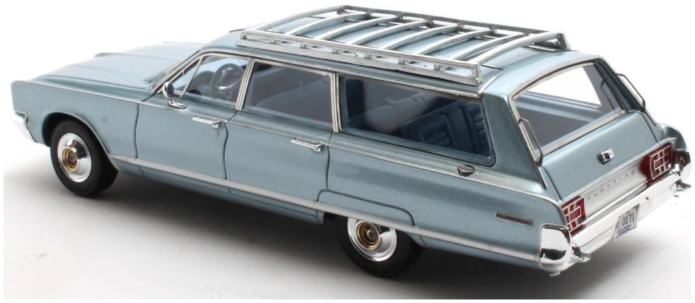 Available To Order – Chrysler T&C Chrystal Blue Poly 1966 1:43 (MAX 20303-171)