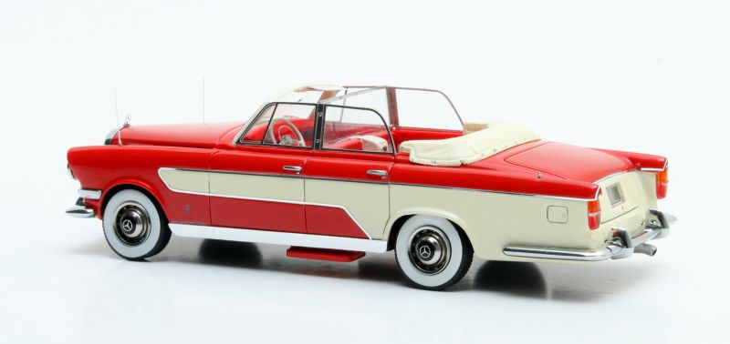 Available to Order – Ghia MB 300C Allungata Convertible 1956 1:43 (MAX 41302-021)