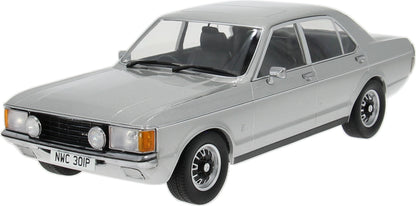 Ford Granada MK1 - Silver - RHD UK Exclusive 360pcs 1:18 MCG Model (view 5)