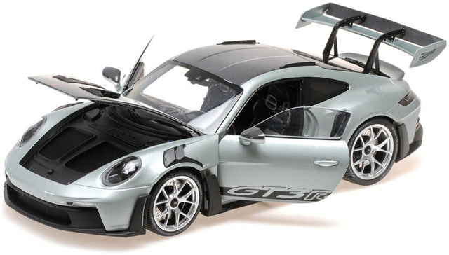 Available to Order – Porsche 911 (992) Gt3Rs - 2023 - Silver 1:18 (MIN 110 062044)