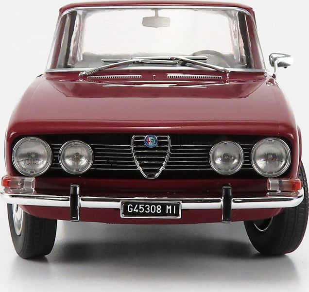 Available To Order – Alfa Romeo 1750 Berlina Series 1 1968 Prugna 525 Limited Edition 500 pcs 1:18 (MIT 200001)