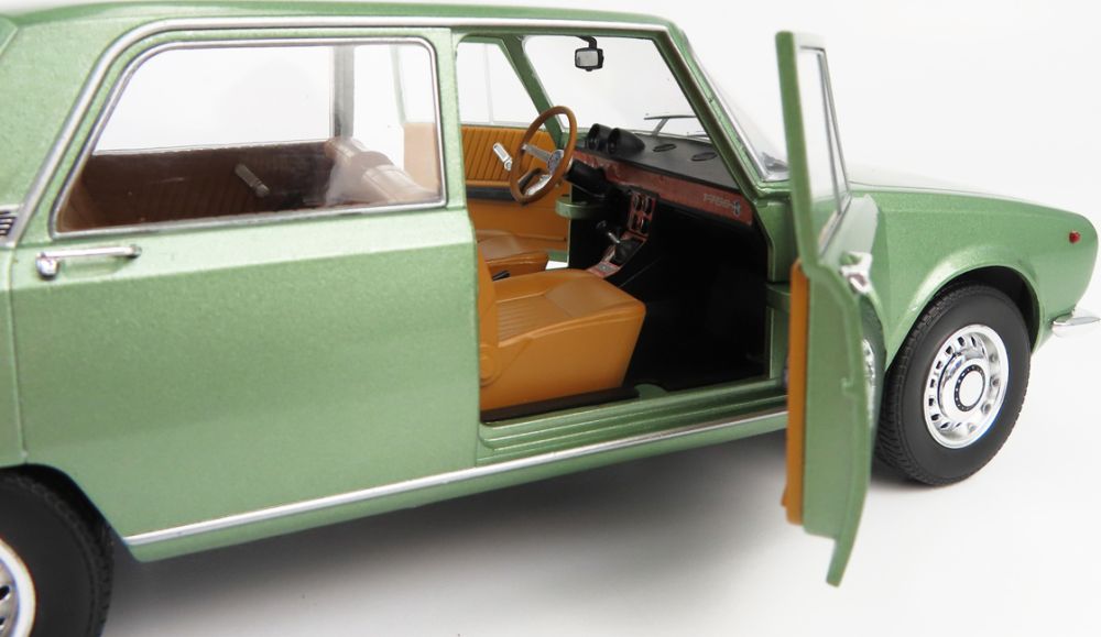 Available To Order – Alfa Romeo 1750 Berlina Series 2 1969 Olive Green Limited Edition 500 pcs 1:18 (MIT 200002)