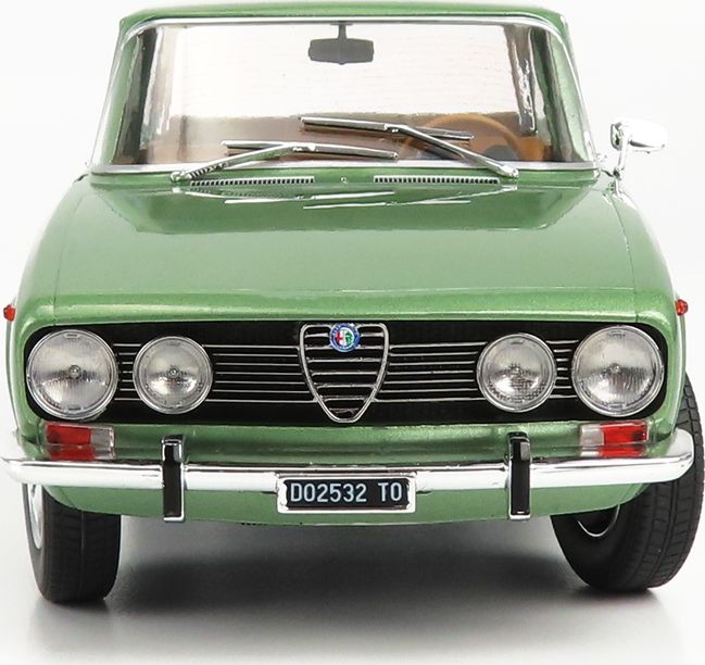 Available To Order – Alfa Romeo 1750 Berlina Series 2 1969 Olive Green Limited Edition 500 pcs 1:18 (MIT 200002)