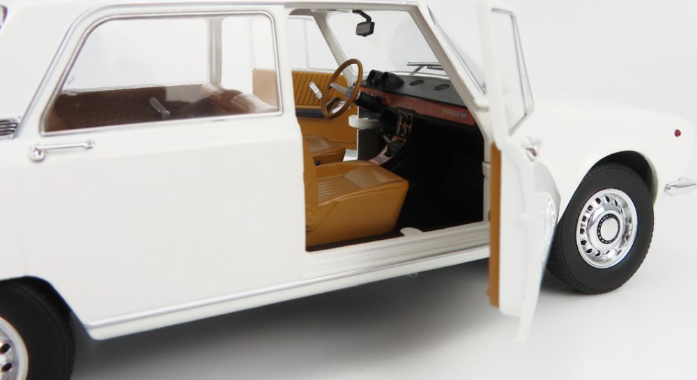 Available To Order – Alfa Romeo 1750 Berlina Series 2 1969 White Limited Edition 500 pcs 1:18 (MIT 200003)