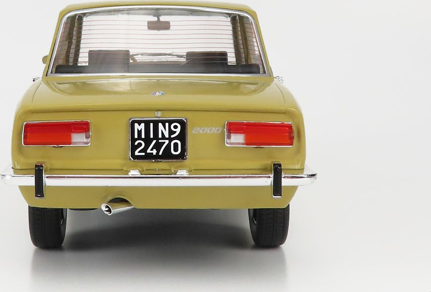 Available To Order – Alfa Romeo 2000 Berlina 1971 Giallo Piper 116 Limited Edition 500 pcs 1:18 (MIT 200005)