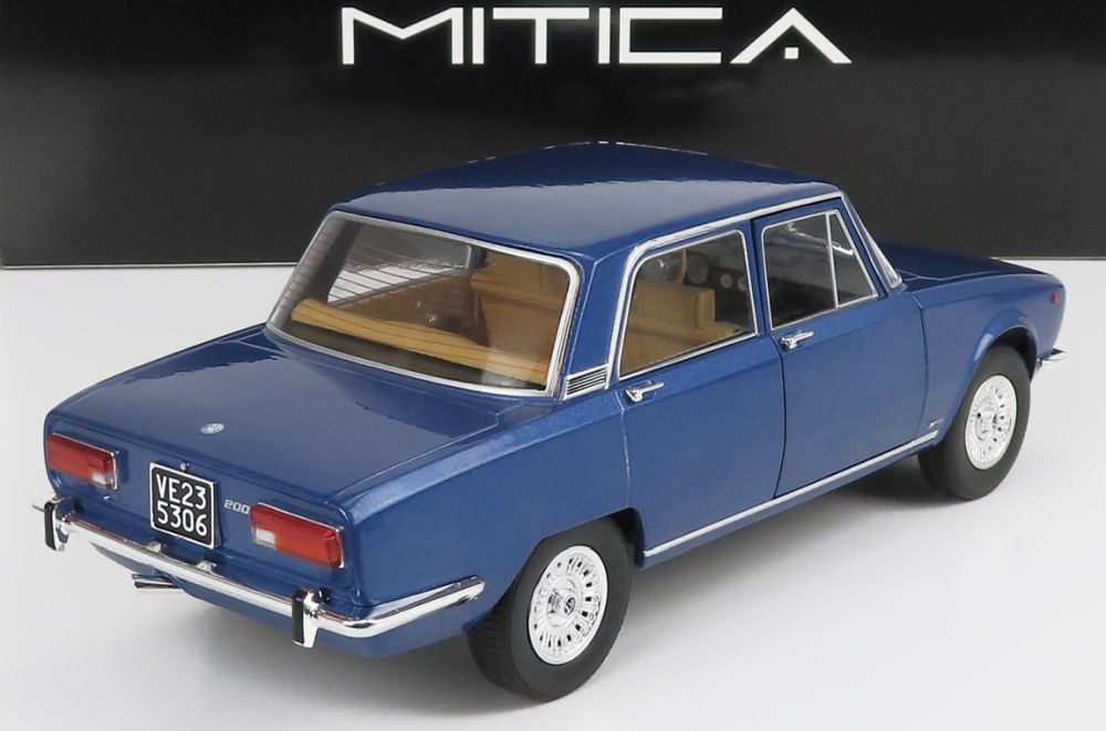 Available To Order – Alfa Romeo 2000 Berlina 1971 Cerchi Millerighe Wheels Blue Pervinca Metallic 1:18 (MIT 200006)