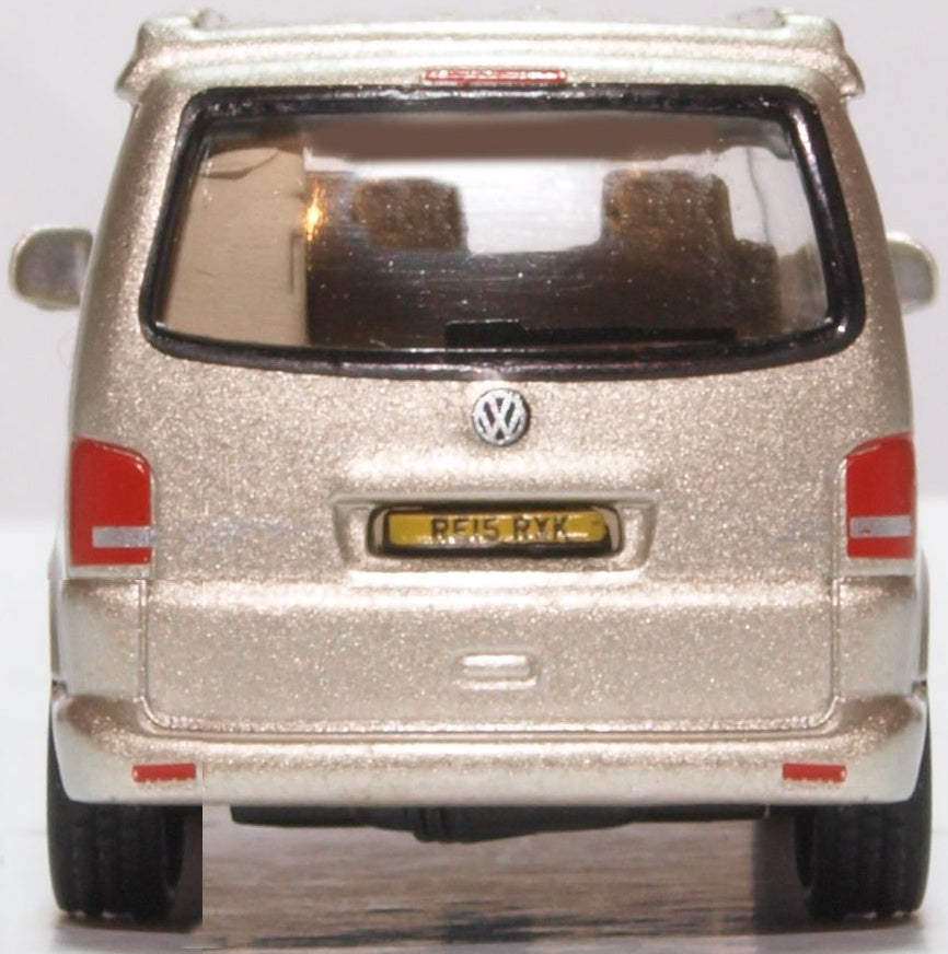 VW T5 Camper Sand Beige 1:76 Oxford Diecast Model (view 5)
