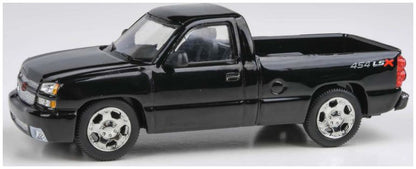 Available To Order – Chevrolet Silverado Single Cab Onyx Black 2006 1:64 (PAR 55831)