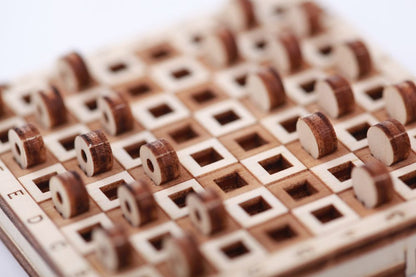 Available To Order – Checkers (Game) (30 Pieces) (72x72x18mm) (PWD 10025)