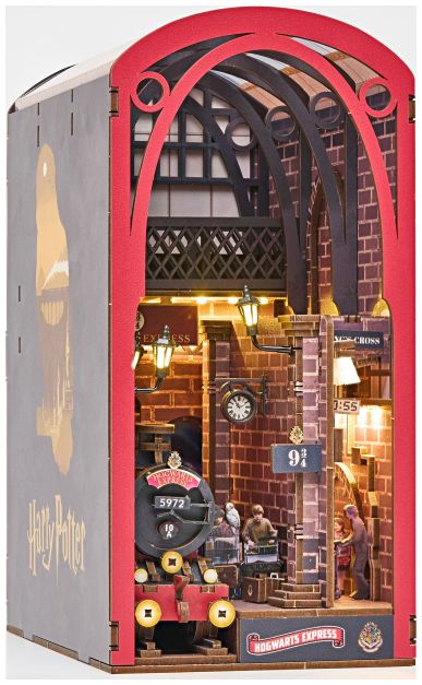 Available to Order – Hogwarts Express - Harry Potter: Tiny Adventures Revell Model (REV 00545)