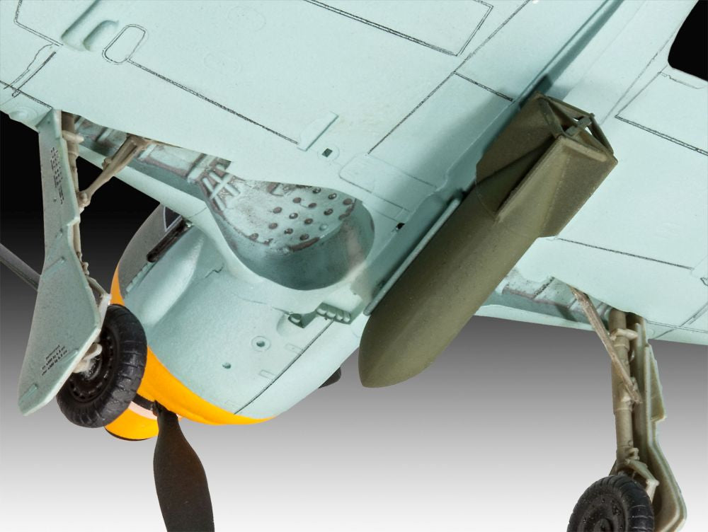Available to Order – Focke Wulf Fw190 F-8 1:72 (REV 03898)
