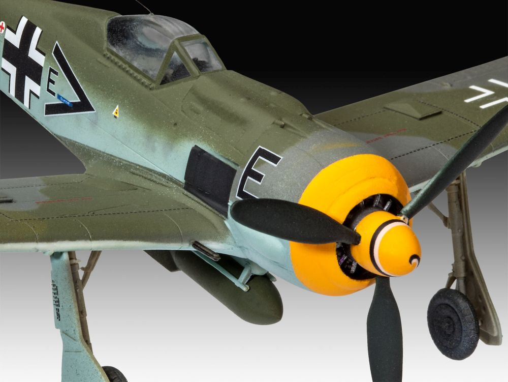 Available to Order – Focke Wulf Fw190 F-8 1:72 (REV 03898)