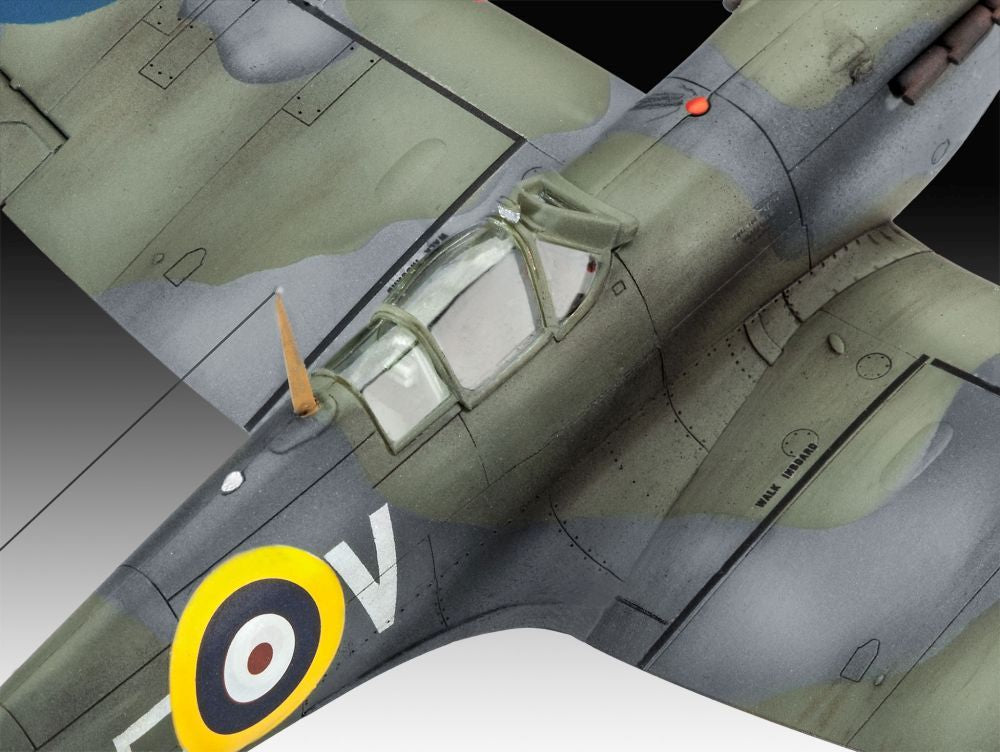 Available to Order – Spitfire Mk.IIa 1:72 (REV 03953)