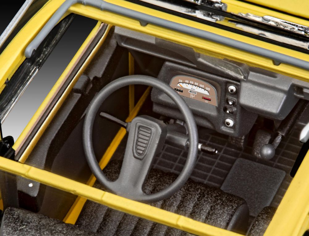 Available to Order – Gift Set James Bond 'Citroen 2CV' 1:24 (REV 05663)
