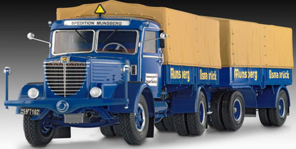 Available to Order – Bussing 8000 S 13 w/Trailer 'Platinum Edition' 1:24 (REV 07580)