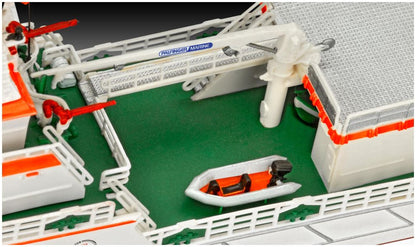 Available to Order – Model Set S&R Vessel 'Hermann Marwede' 1:200 Revell Model (REV 65812)