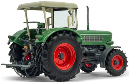 Fendt Favorit 3 4WD w/Cab 1:32 – diecast model (view 2)