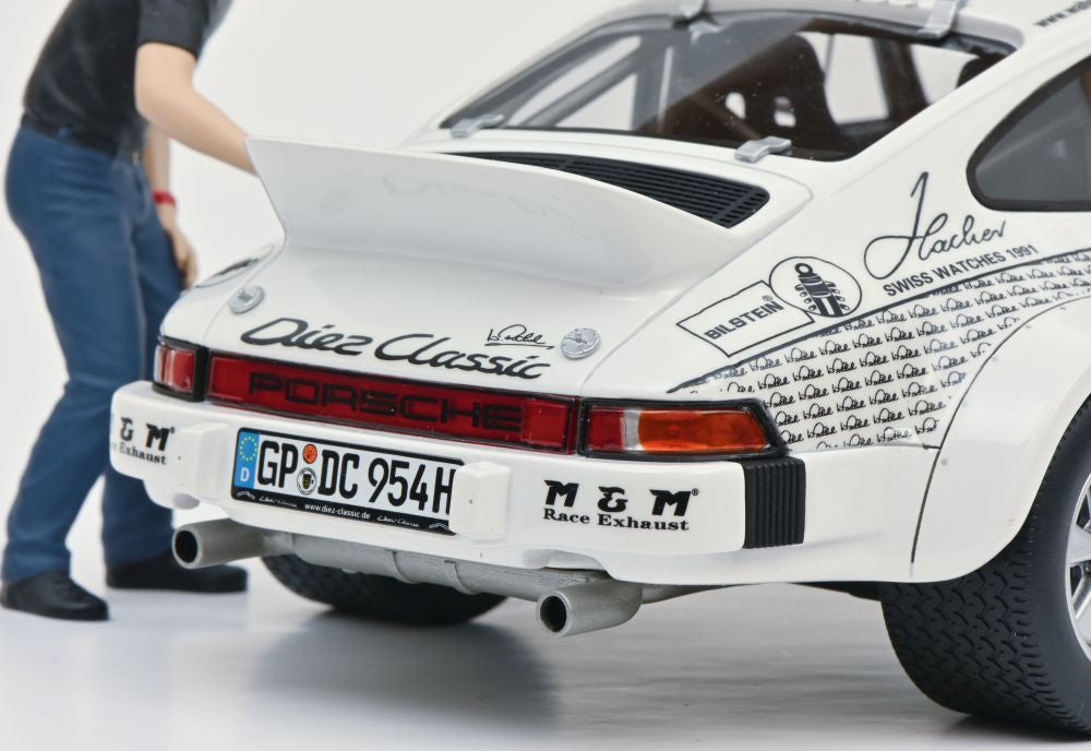 Available to Order – Porsche 911 Rohrl X 911 W/ Figure PRO.R18 1:18 Schuco Model (SHU 00249)