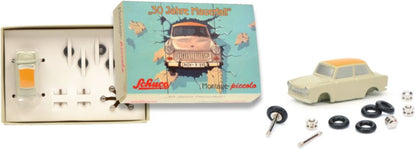 Available to Order – Trabant 601 '30 Jahre Mauerfall' Piccolo C Construction Kit 1:90 (SHU 05605)