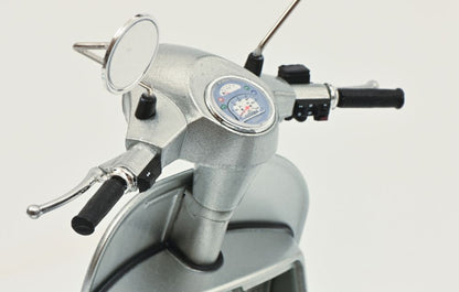 Available to Order – PX 125 70 Anniversary Silver 1:10 (SHU 06672)