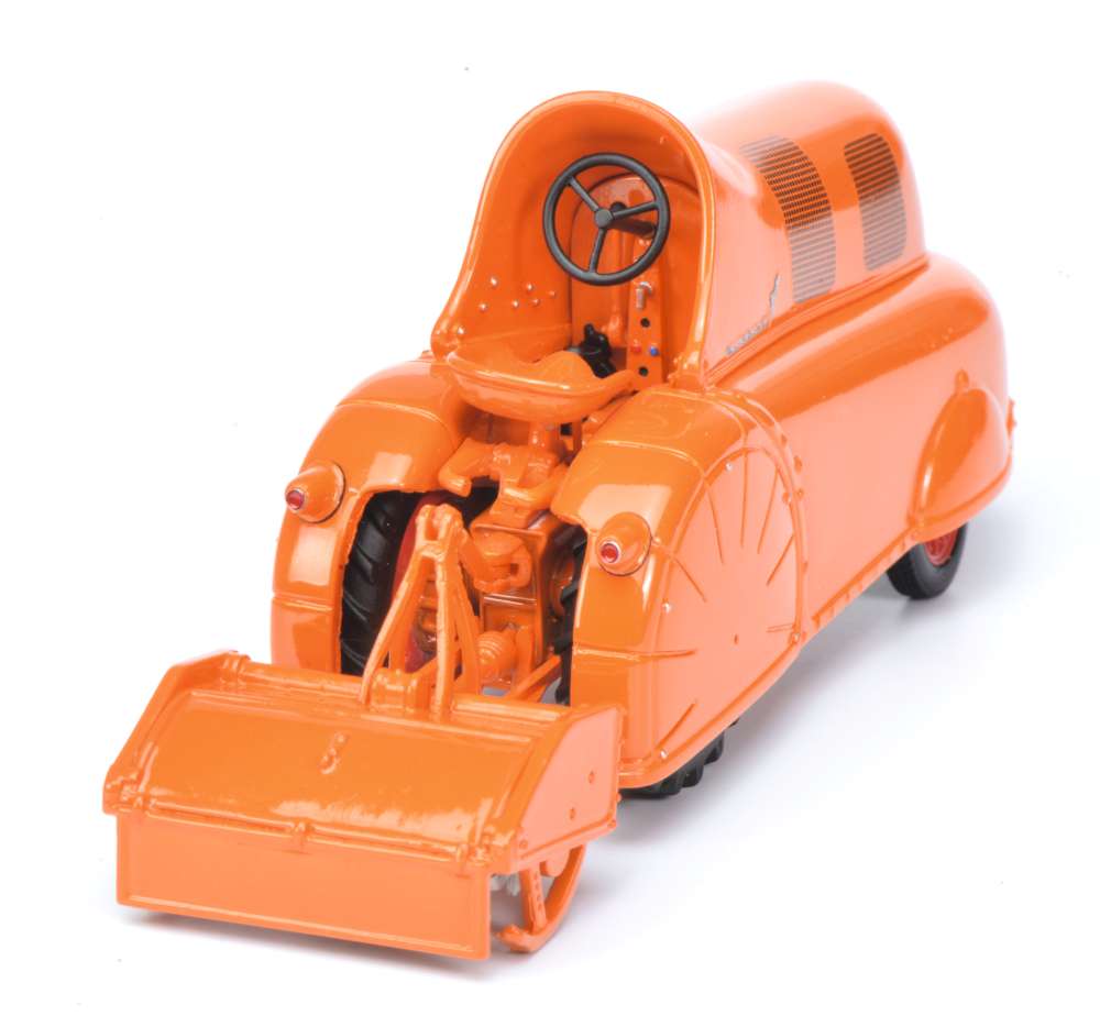 Available To Order – Coffee Plantation Tractor - Orange 1:32 (SHU 08969)