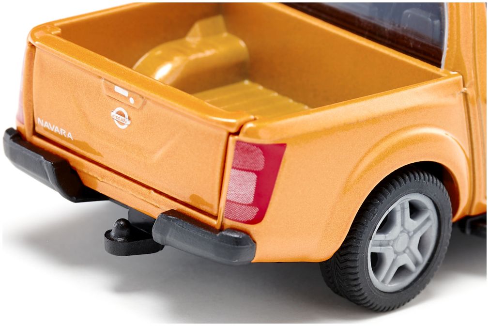 Available to Order – Nissan Navara 1:50 (SIK 2360)