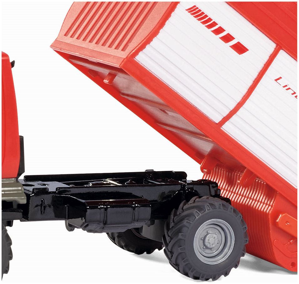 Available to Order – Lindner Unitrac w/Forage Trailer 1:32 (SIK 3061)