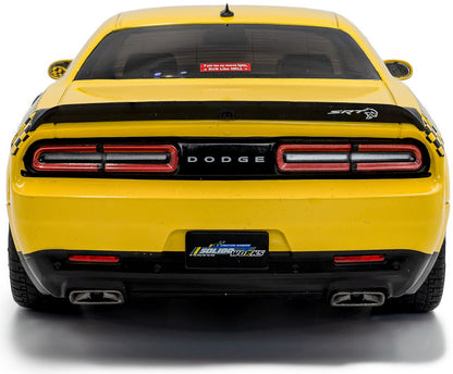 Available To Order – Dodge Challenger SRT Hellcat Redeye Widebody NYC Hellcab 2023 1:18 (SOL 1805716)