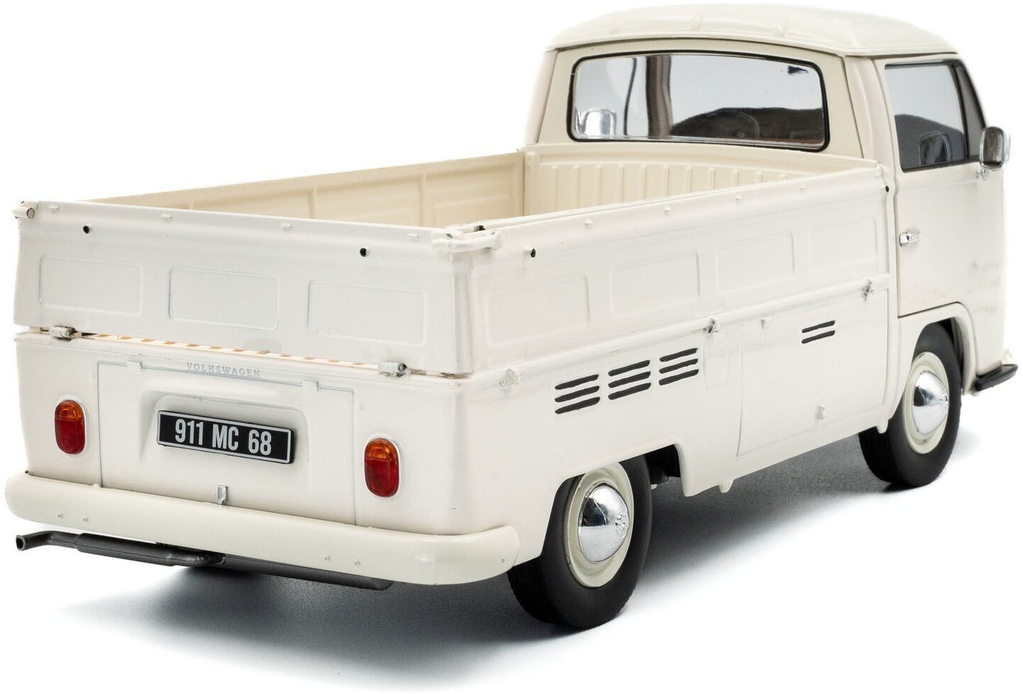 Available to Order – VW T2 Pick Up White 1968 1:18 (SOL 1809404)