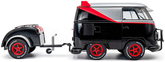 Available To Order – Cool Combi Sport 2024 1:18 (SOL 1810903)