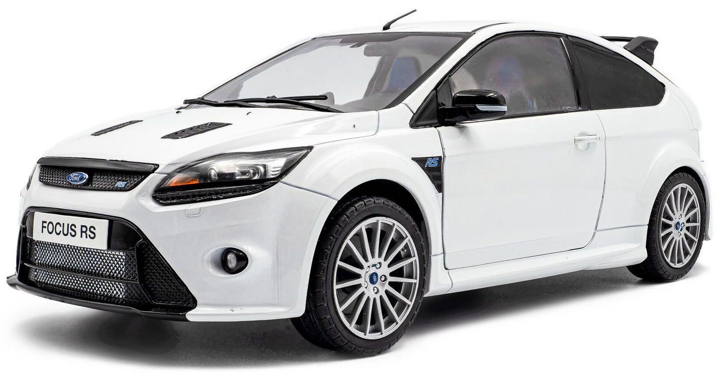 Available to Order – Ford Focus RS MK2 - Frozen White Metallic 2009 1:18 (SOL 1813102)