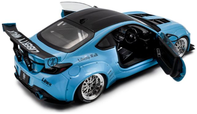 Available to Order – Toyota GR86 LBWK Body Kit Baby Blue 2024 1:18 (SOL 1813601)
