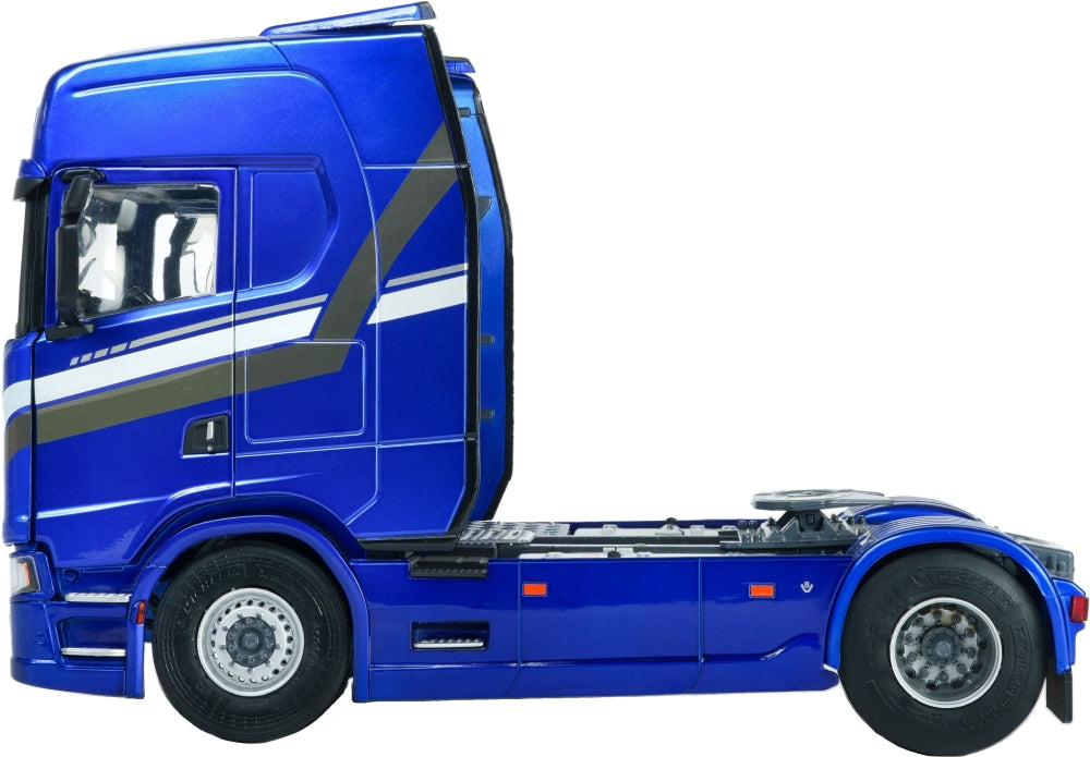 Scania 580S Highline Metallic Blue 2023 1:24 Solido Model (view 2)