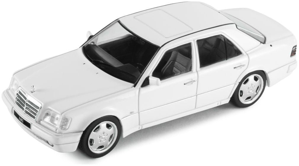 Mercedes Benz (W124) E60 AMG White 1994 1:43 Solido Model (view 4)