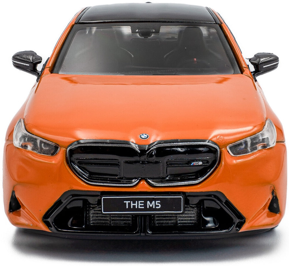 BMW G90 M5 Sedan Fire Orange III 2024 1:43 Solido Model (view 6)