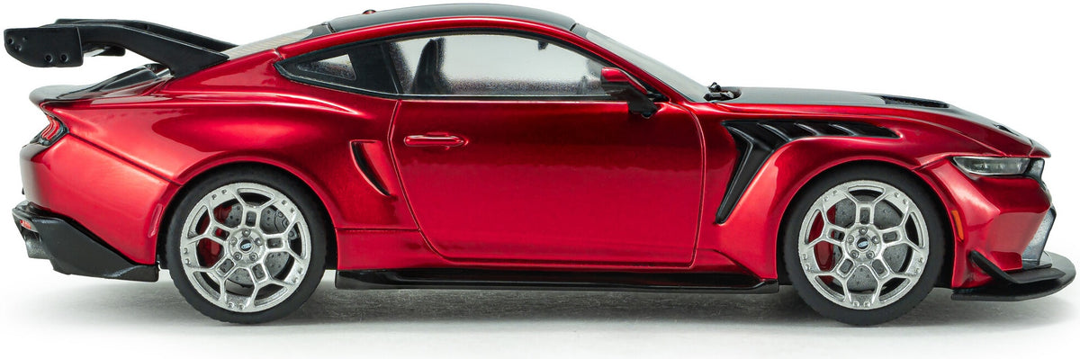 Ford Mustang GTD Molten Magenta Metallic Tri-Coat 2025 1:43 Solido Model (view 5)