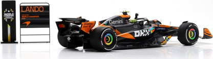 McLaren MCL39 #4 3rd Abu Dhabi GP 2025 L. Norris F1 Drivers Champion 2025 w/Board 1:18 Spark Model (view 2)