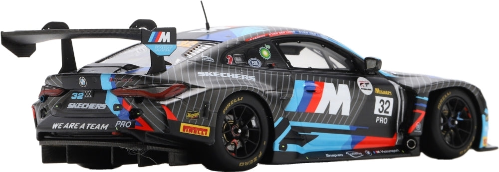 BMW M4 GT3 #32 Team WRT Winner Bathurst 12H 2025 Farfus/v.d Linde/v.d Linde 500pcs 1:43 Spark Model (view 5)