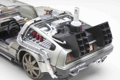 Available To Order – DeLorean LK Rail Version 'Back Future 3' 1:18 (SUN H2714)