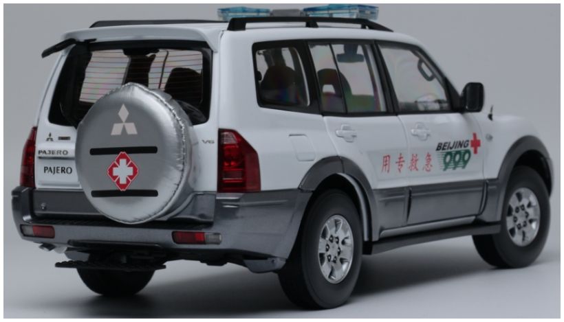 Available To Order – Mitsubishi Pajero V73 Beijing Red Cross Rescue Service Centre 1:18 (SUN H5836)