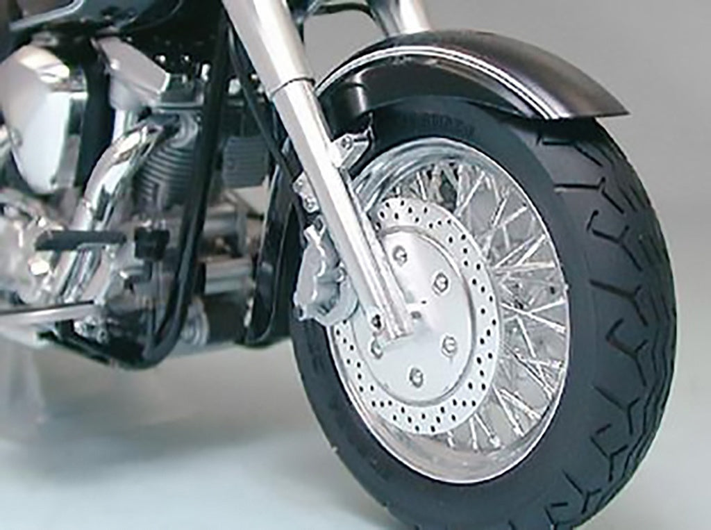 Available To Order – Yamaha XV1600 Road Star 1:12 Tamiya Model (TAM 14080)