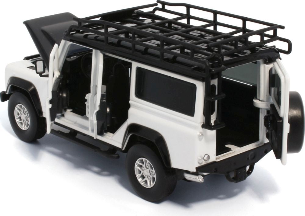 Land Rover Defender 110 - Fuji White Lights and Sound & Pull Back 1:32 – diecast model (view 3)