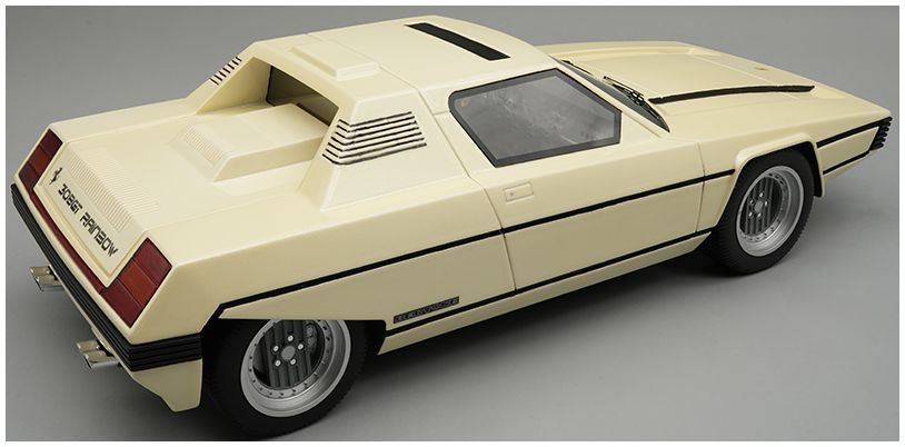 Available To Order – Ferrari 308 GT Bertone Rainbow 1976 White Metallic 1:18 (TEC 18180A)
