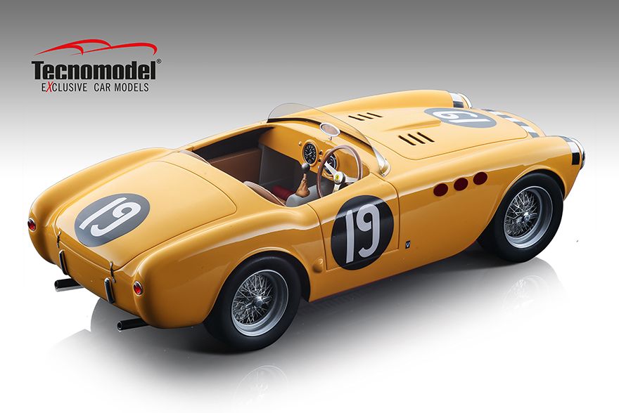 Available To Order – Ferrari 225 S GP Porto 1952 #19 Casimiro De Olivera 1:18 (TEC 18206C)